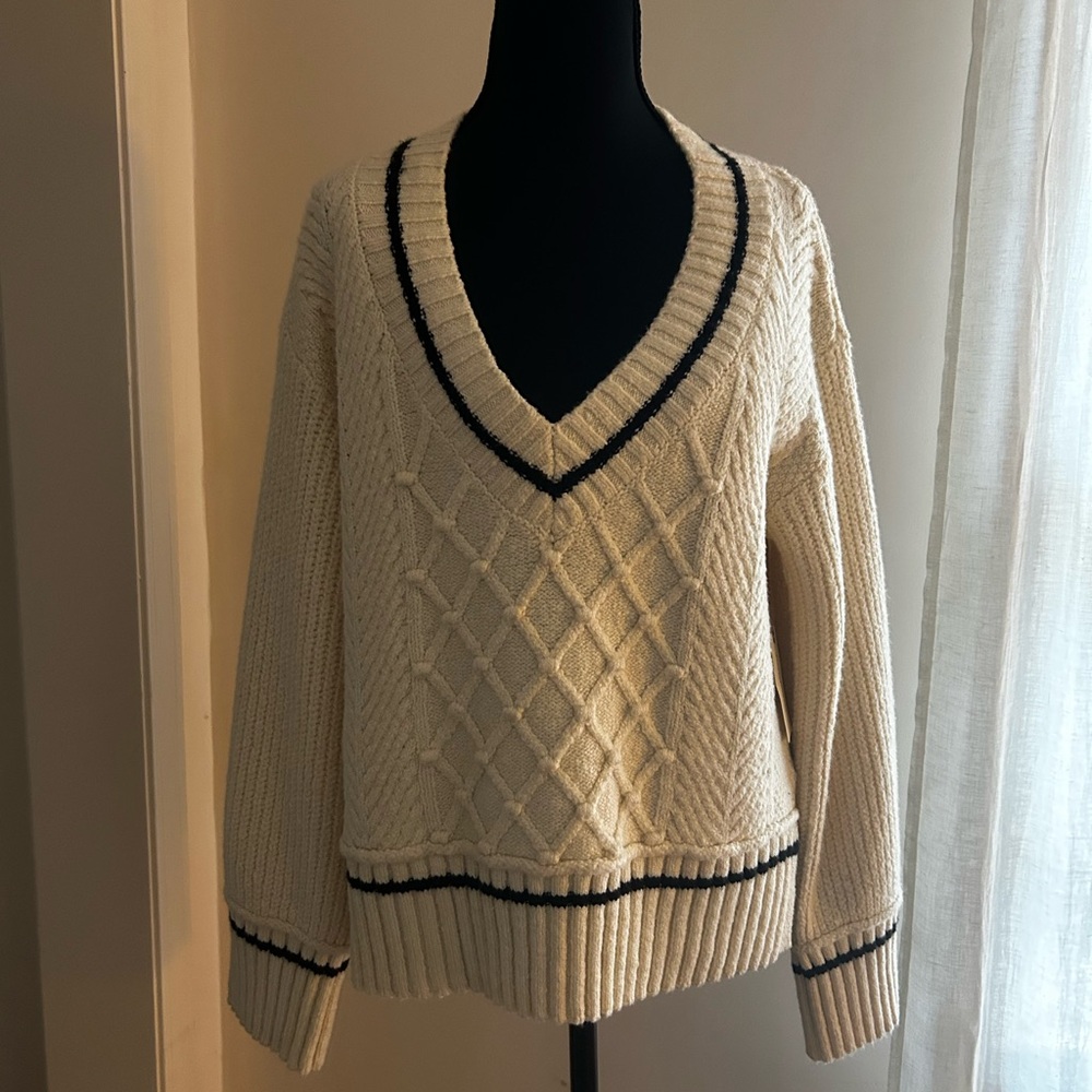 Maeve  by Anthropologie Cream V-Neck Sweater with Black Trim
